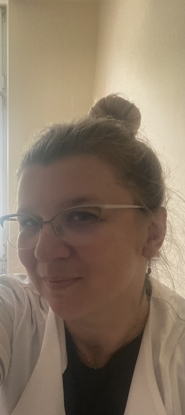 Położna KAMILA PIOTROWSKA