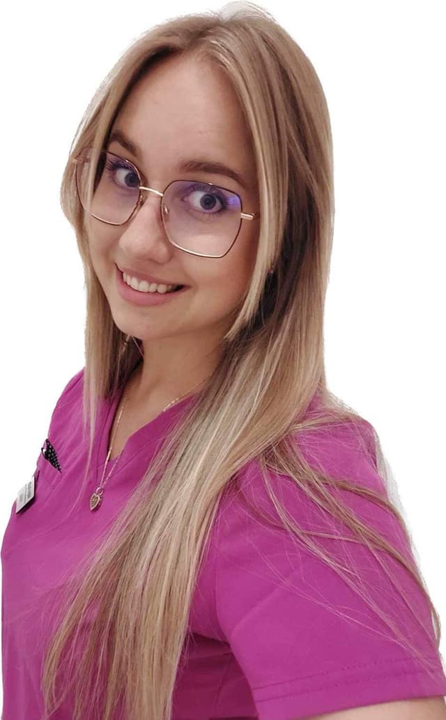 Położna Angelika CHUDOŃ